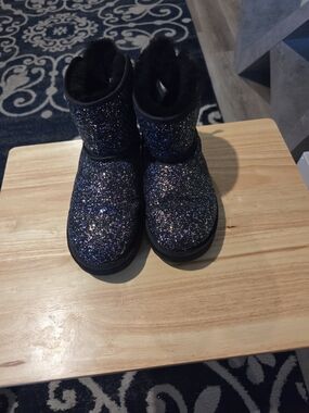 Ugg Womens Glitter Faux Fur Lined Boots - Black